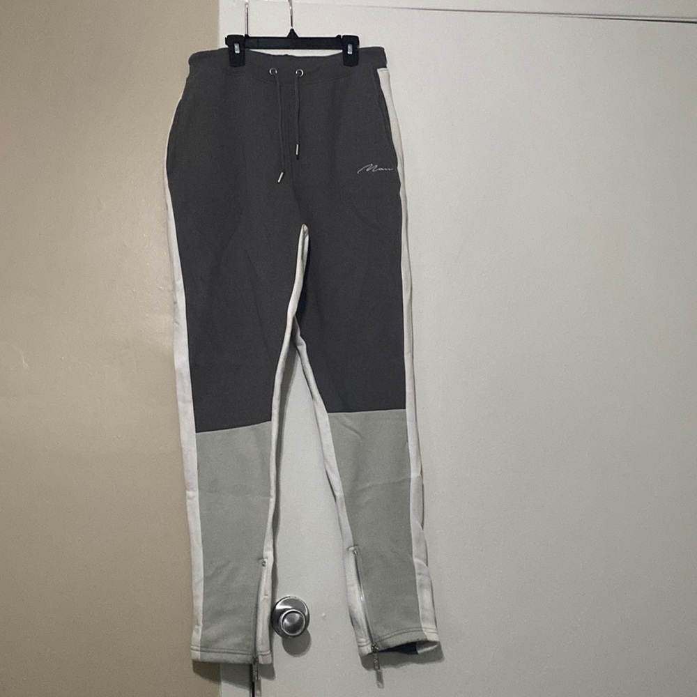 BoohooMAN Sweatpants Joggers Gray/White Size M